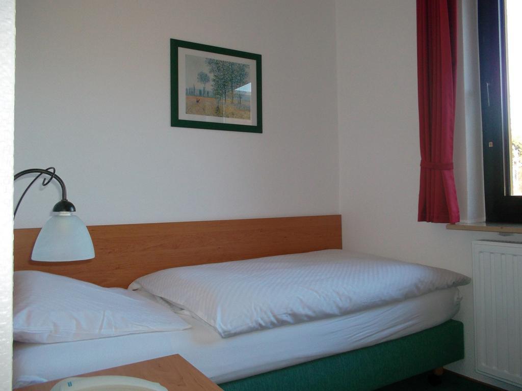 Hotel Hubertus Brome Phòng bức ảnh